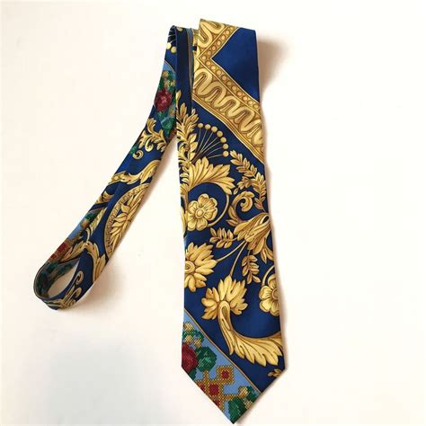 how much for gianni versace tie worth